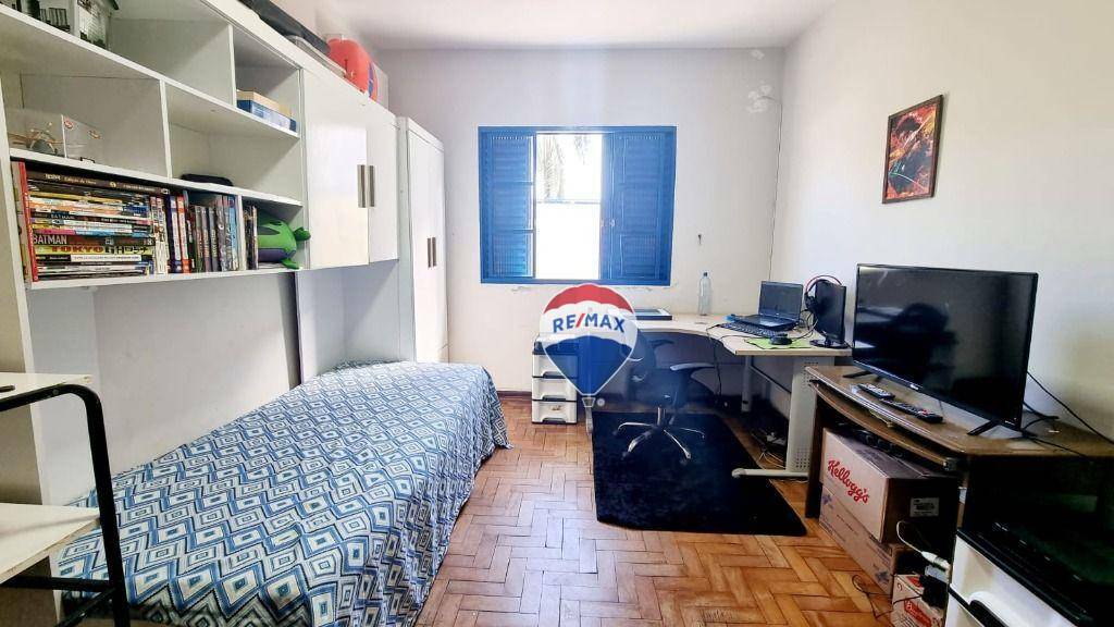 Casa à venda com 3 quartos, 256m² - Foto 26