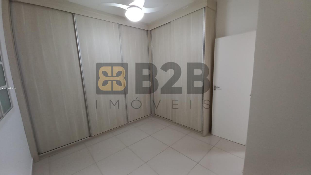 Casa à venda com 3 quartos, 250m² - Foto 31