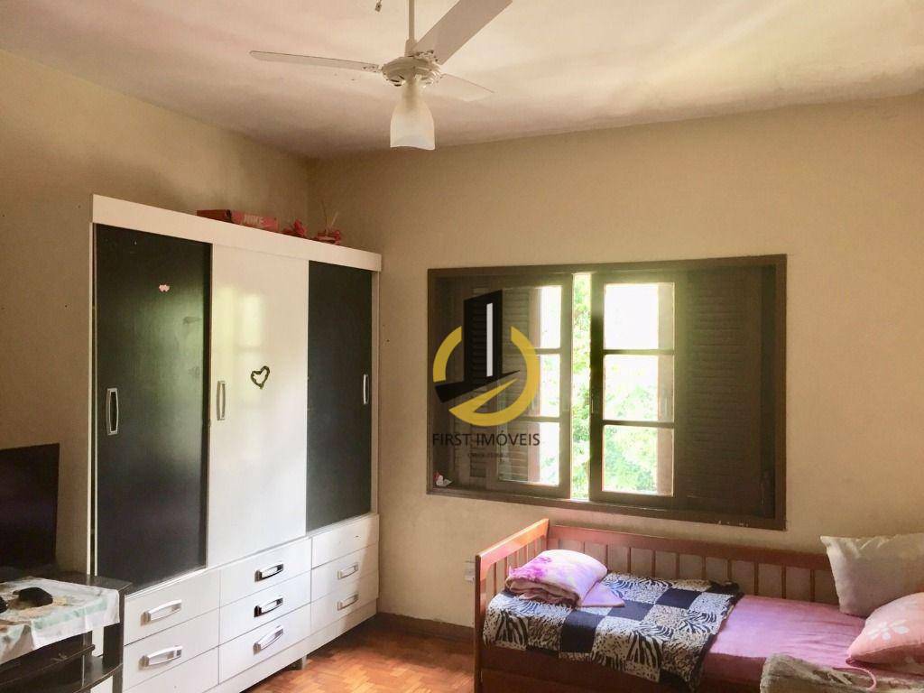 Sobrado à venda com 4 quartos, 240m² - Foto 11