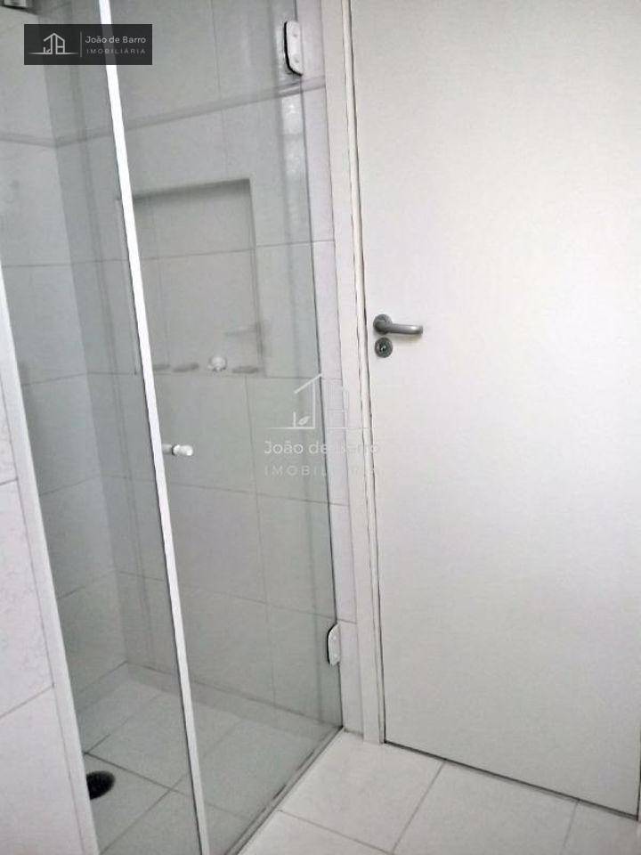 Apartamento à venda com 4 quartos, 200m² - Foto 16