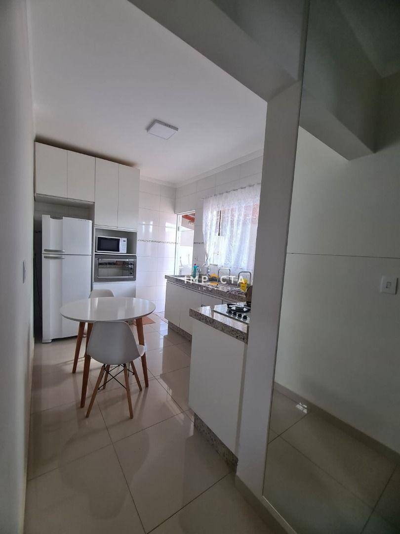 Apartamento à venda com 2 quartos, 65m² - Foto 18