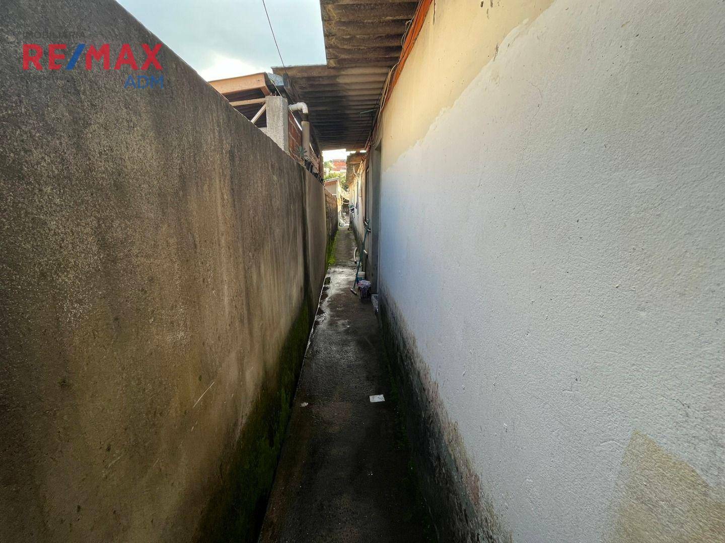 Casa à venda com 2 quartos, 100m² - Foto 5