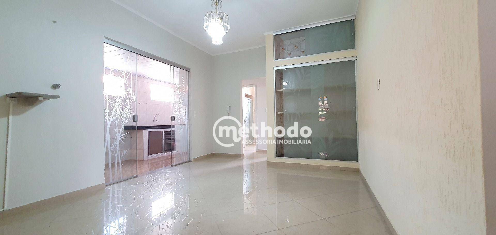 Casa à venda com 4 quartos, 168m² - Foto 3