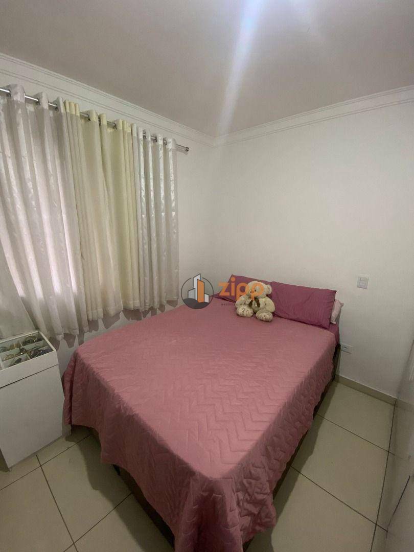 Sobrado à venda com 3 quartos, 100m² - Foto 13