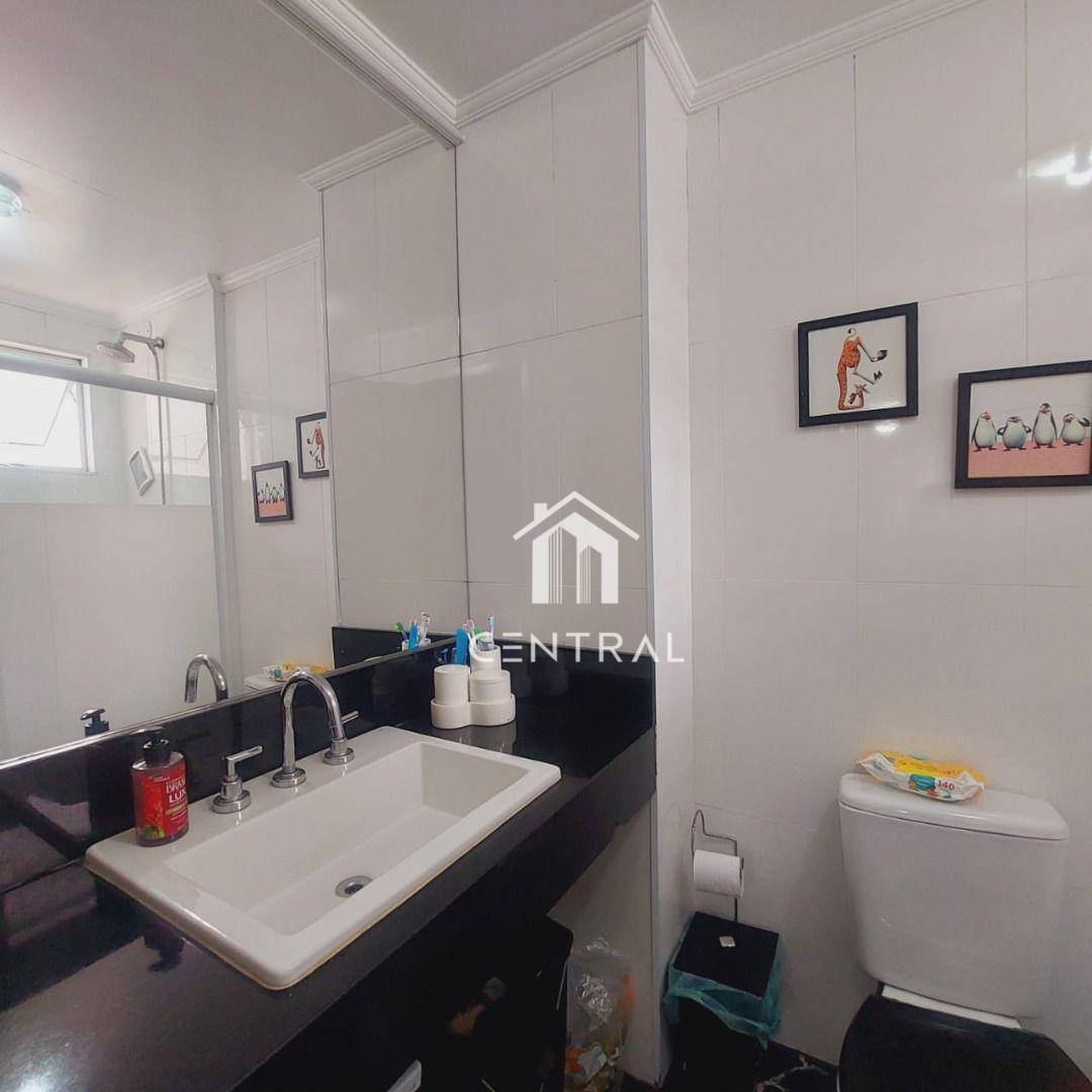 Apartamento para alugar com 2 quartos, 62m² - Foto 16