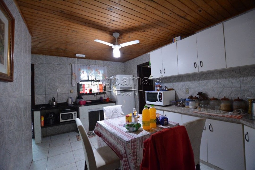 Casa à venda com 3 quartos, 150m² - Foto 8