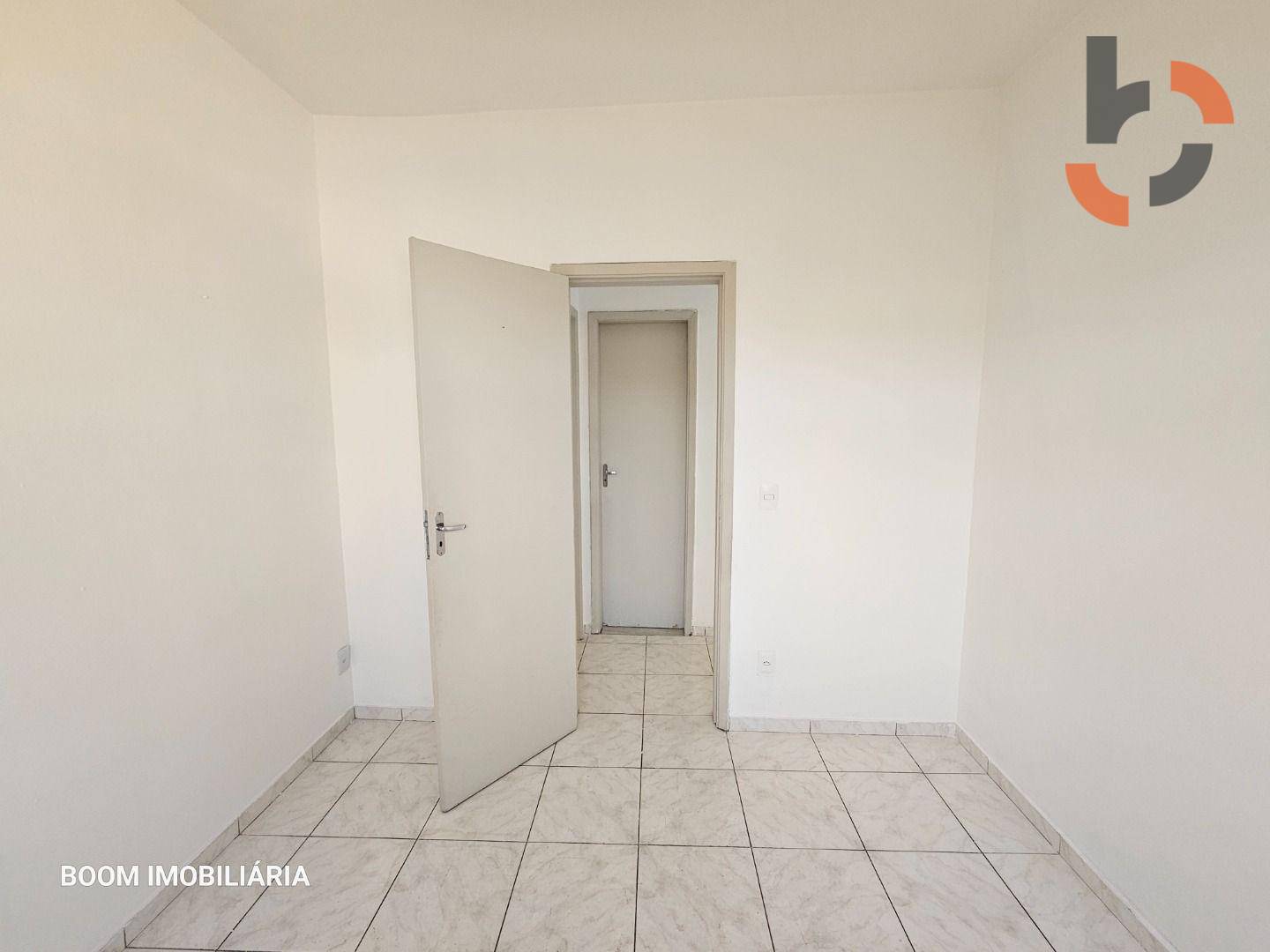 Apartamento à venda com 2 quartos, 66m² - Foto 11