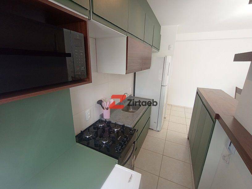 Apartamento para alugar com 3 quartos, 81m² - Foto 19