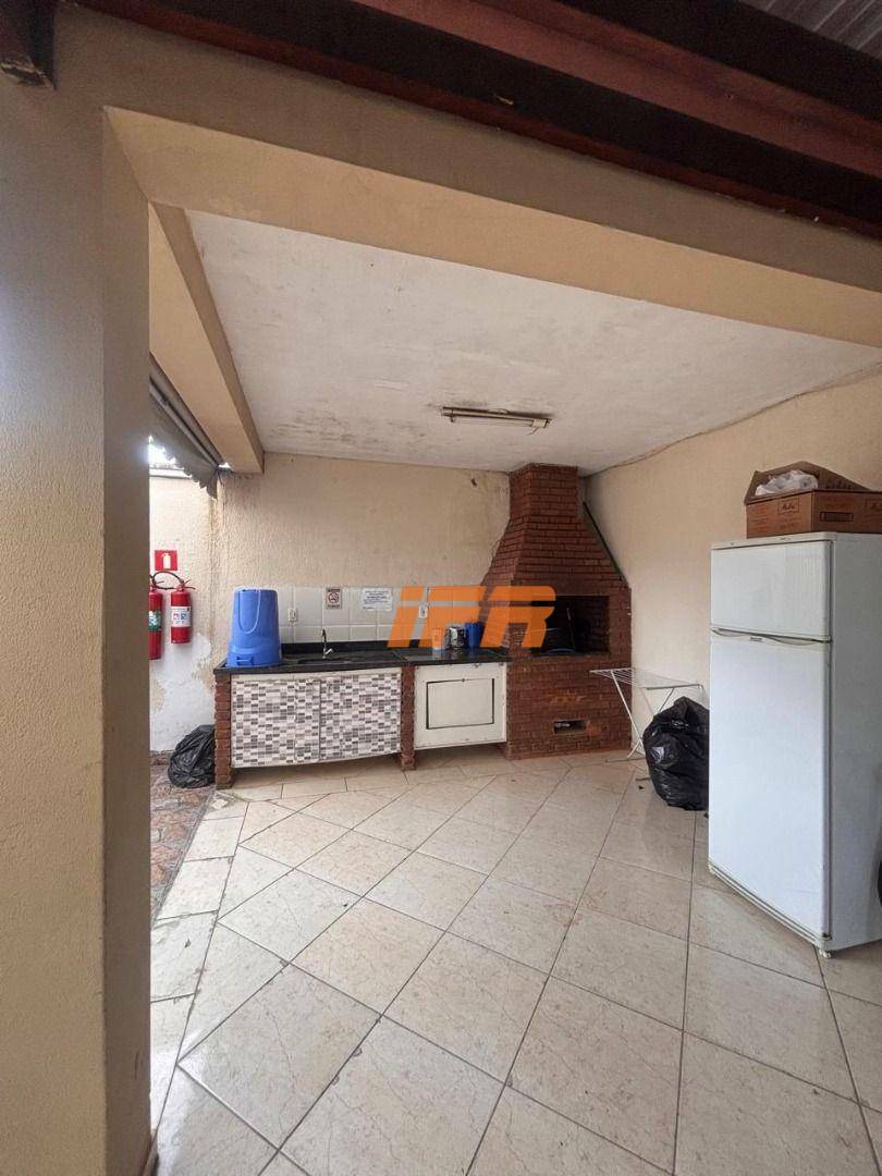 Apartamento à venda com 2 quartos, 54m² - Foto 14