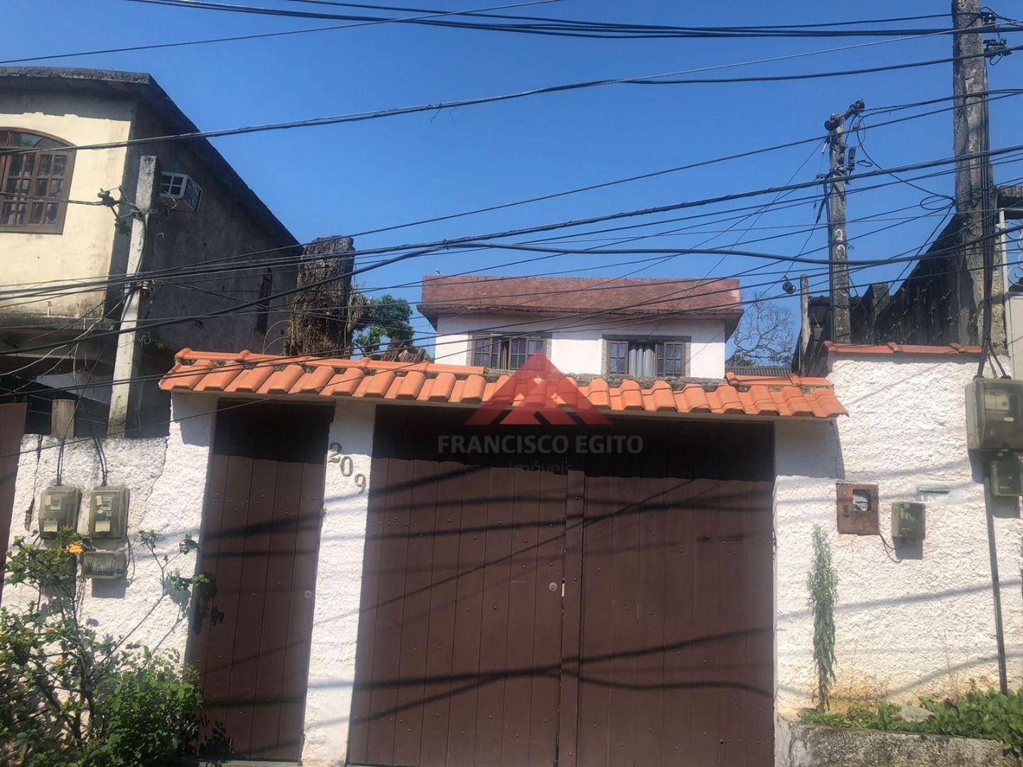 Casa à venda com 6 quartos, 170M2 - Foto 2