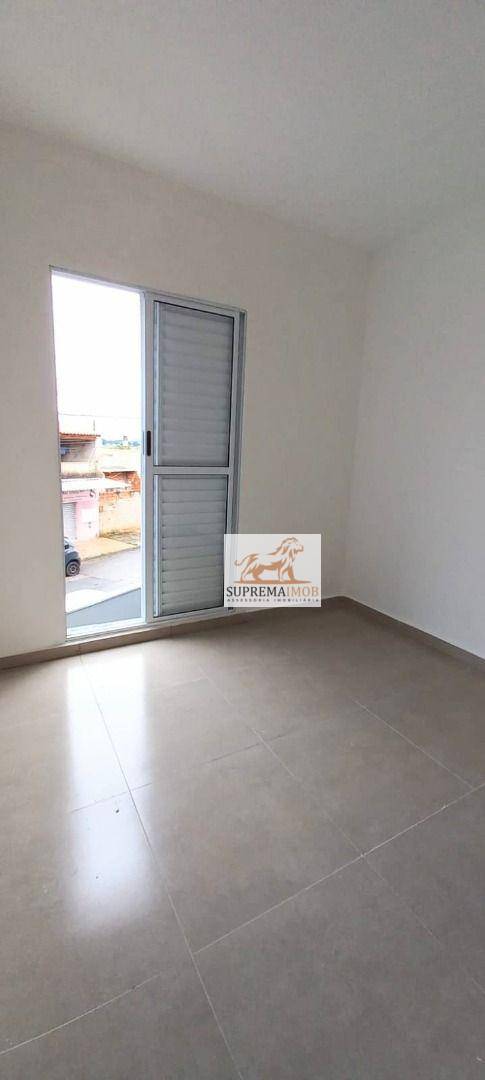 Casa à venda com 2 quartos, 55m² - Foto 6