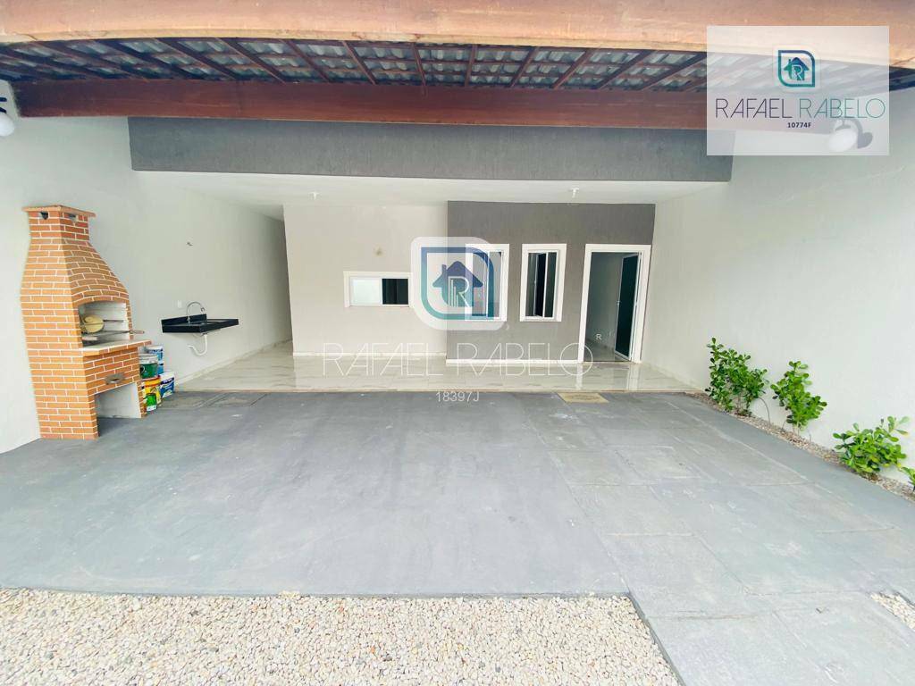 Casa à venda com 3 quartos, 158m² - Foto 2