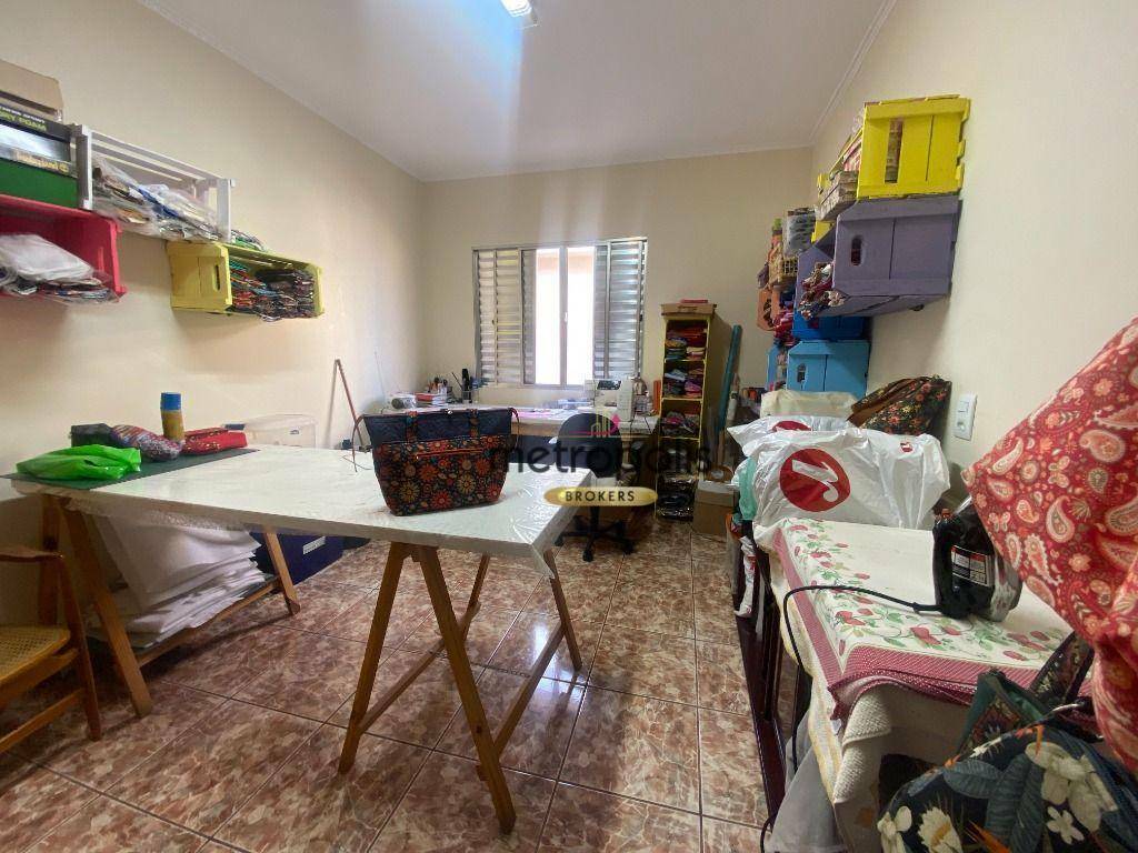 Sobrado à venda com 3 quartos, 232m² - Foto 64