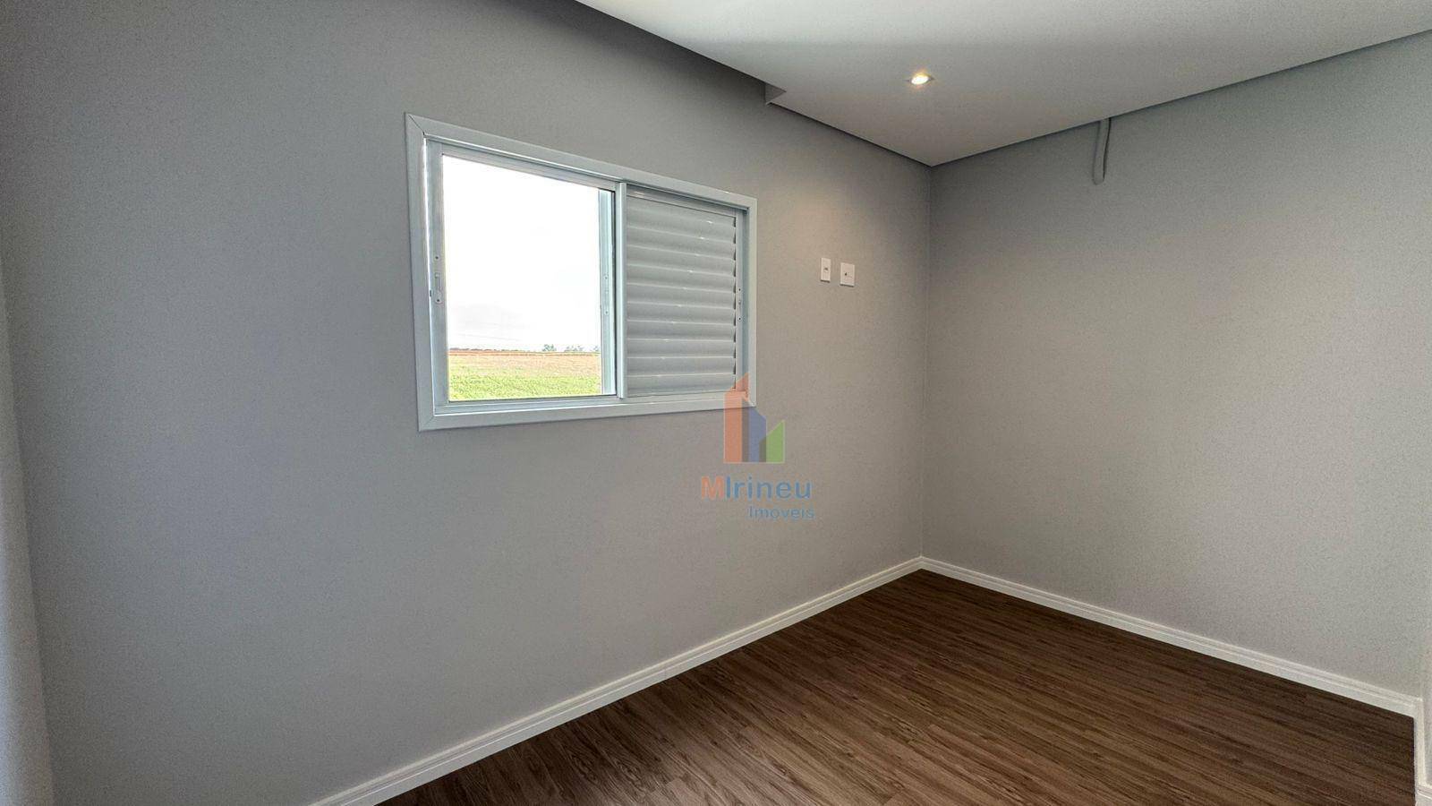 Apartamento para alugar com 2 quartos, 60m² - Foto 15