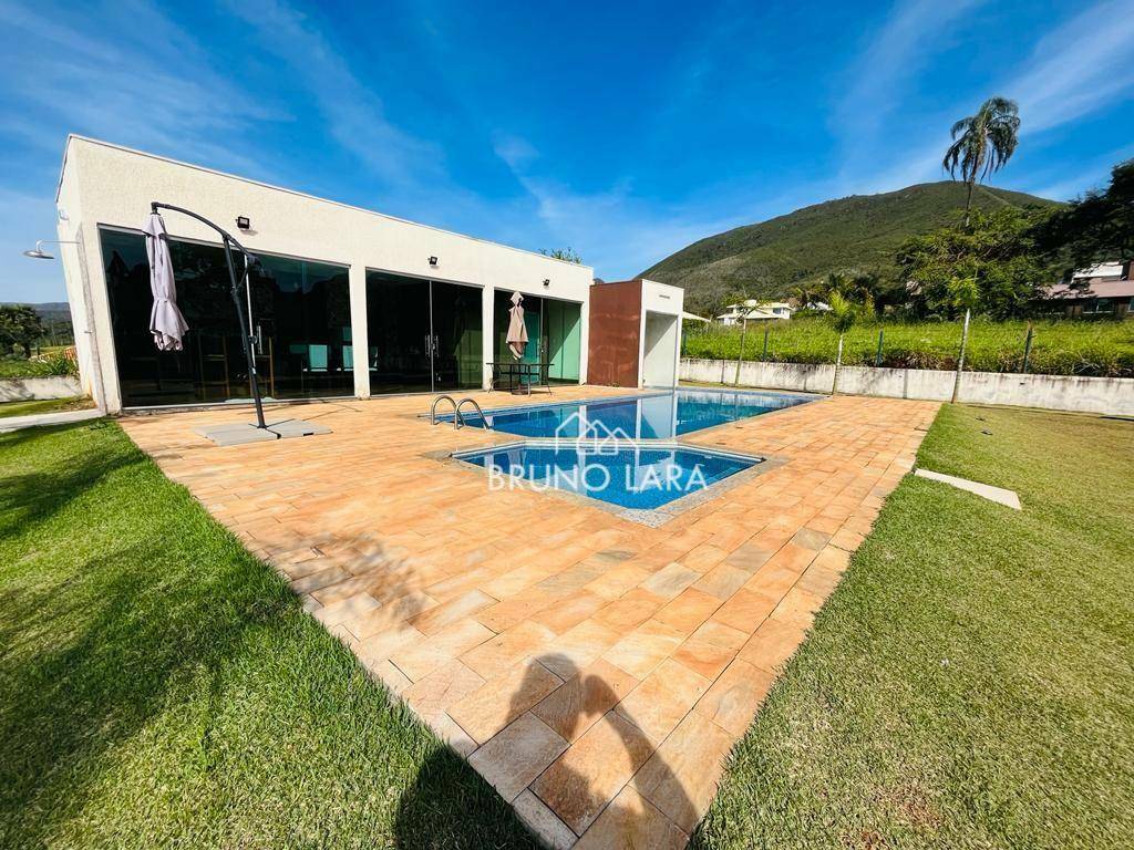 Casa à venda com 4 quartos, 350m² - Foto 31