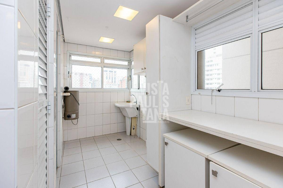 Apartamento à venda com 3 quartos, 190m² - Foto 14