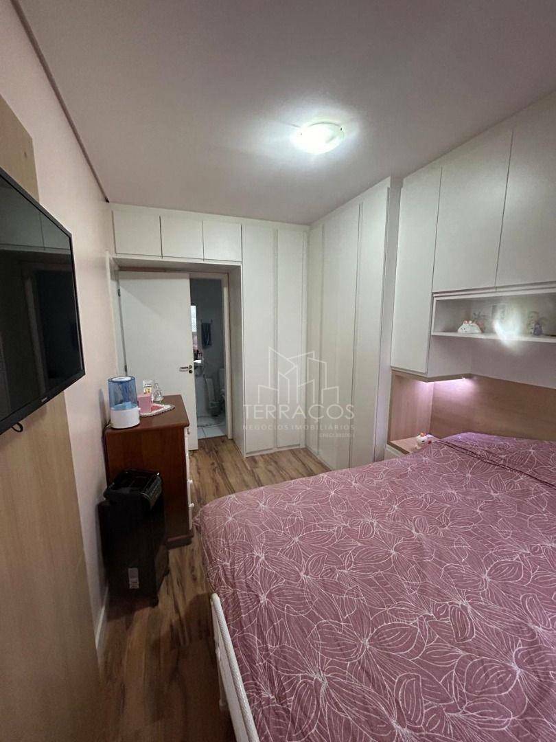 Apartamento à venda com 2 quartos, 66m² - Foto 8