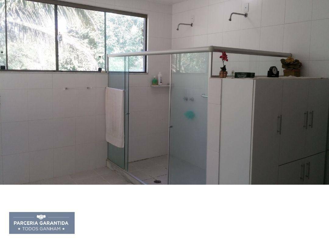 Casa à venda com 5 quartos, 270m² - Foto 18