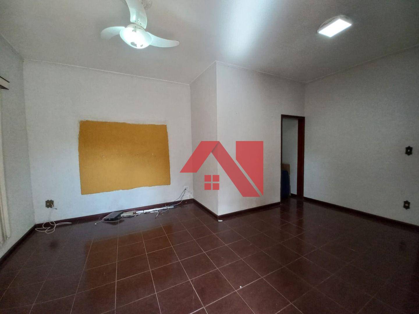 Casa à venda com 3 quartos, 107m² - Foto 3