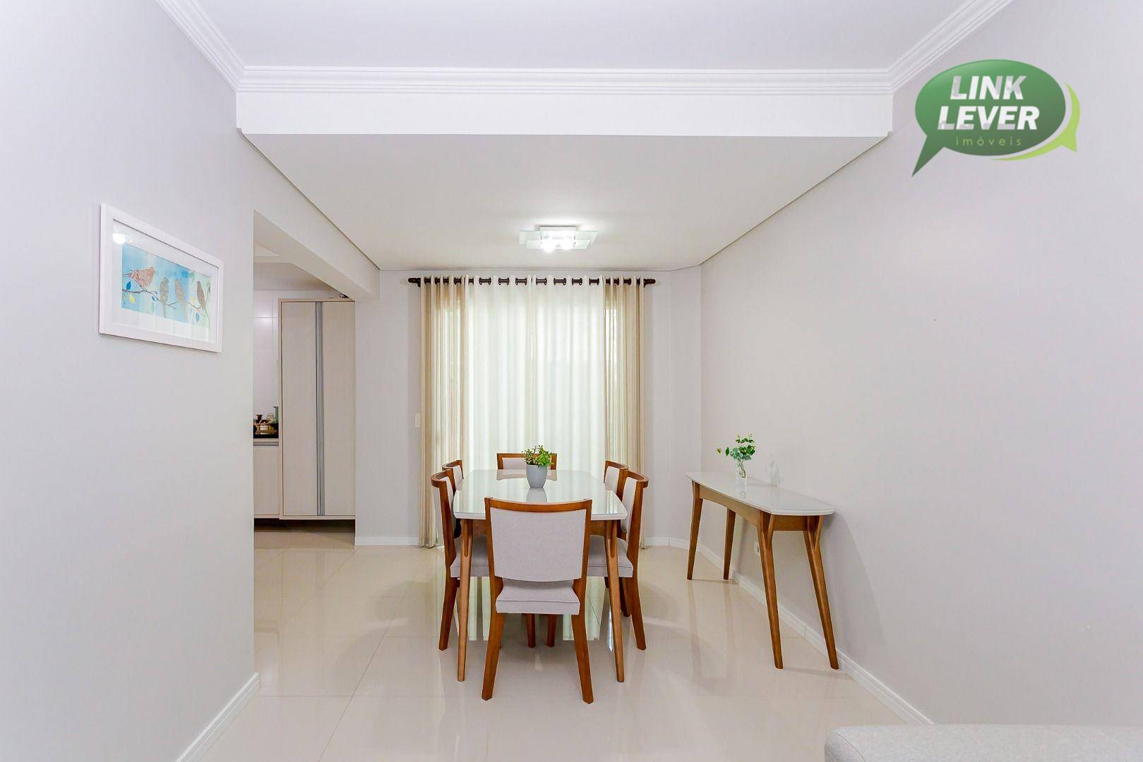 Casa à venda com 5 quartos, 177m² - Foto 7