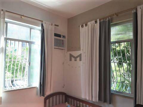 Apartamento à venda com 2 quartos, 70m² - Foto 1