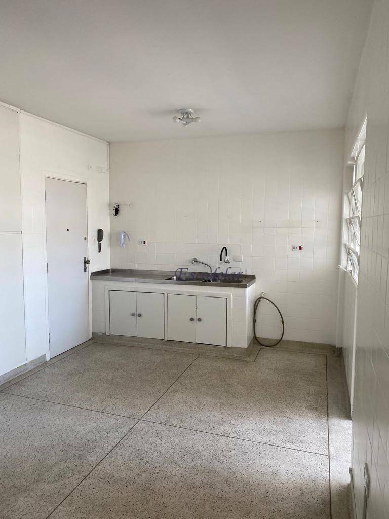 Apartamento à venda com 4 quartos, 210m² - Foto 15