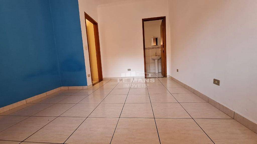 Casa à venda com 4 quartos, 150m² - Foto 9