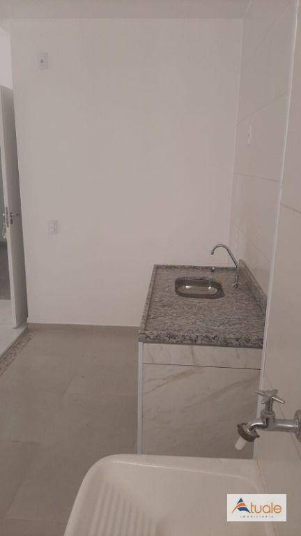 Apartamento para alugar com 2 quartos, 57m² - Foto 4