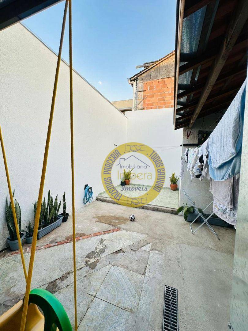 Casa à venda com 2 quartos, 85m² - Foto 13