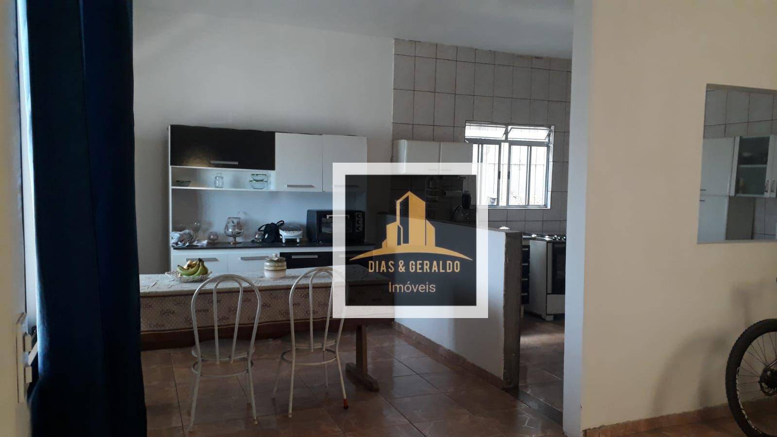 Casa à venda com 3 quartos, 350m² - Foto 15