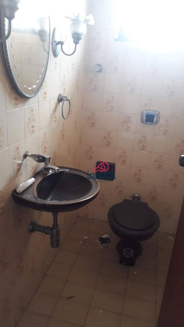 Sobrado à venda com 3 quartos, 276m² - Foto 8