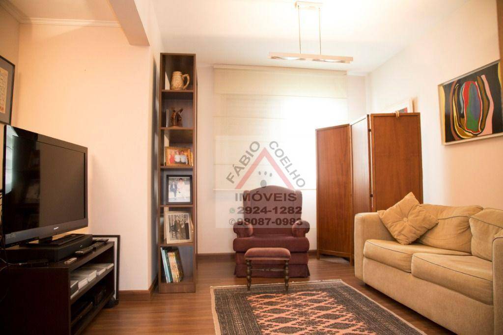 Apartamento à venda com 3 quartos, 161m² - Foto 8