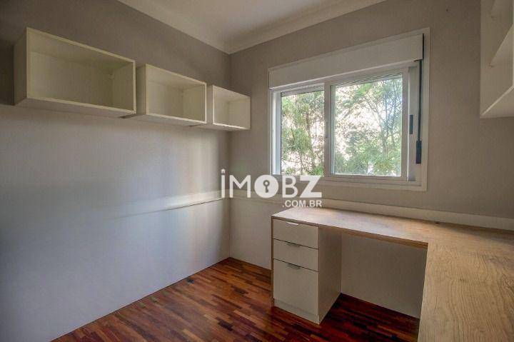 Apartamento à venda com 4 quartos, 196m² - Foto 5