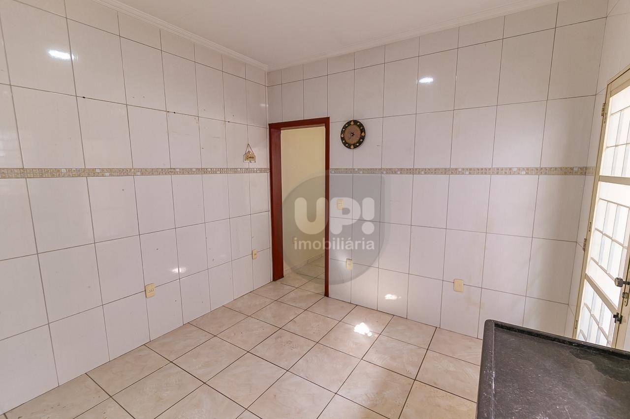 Casa à venda com 3 quartos, 103m² - Foto 7