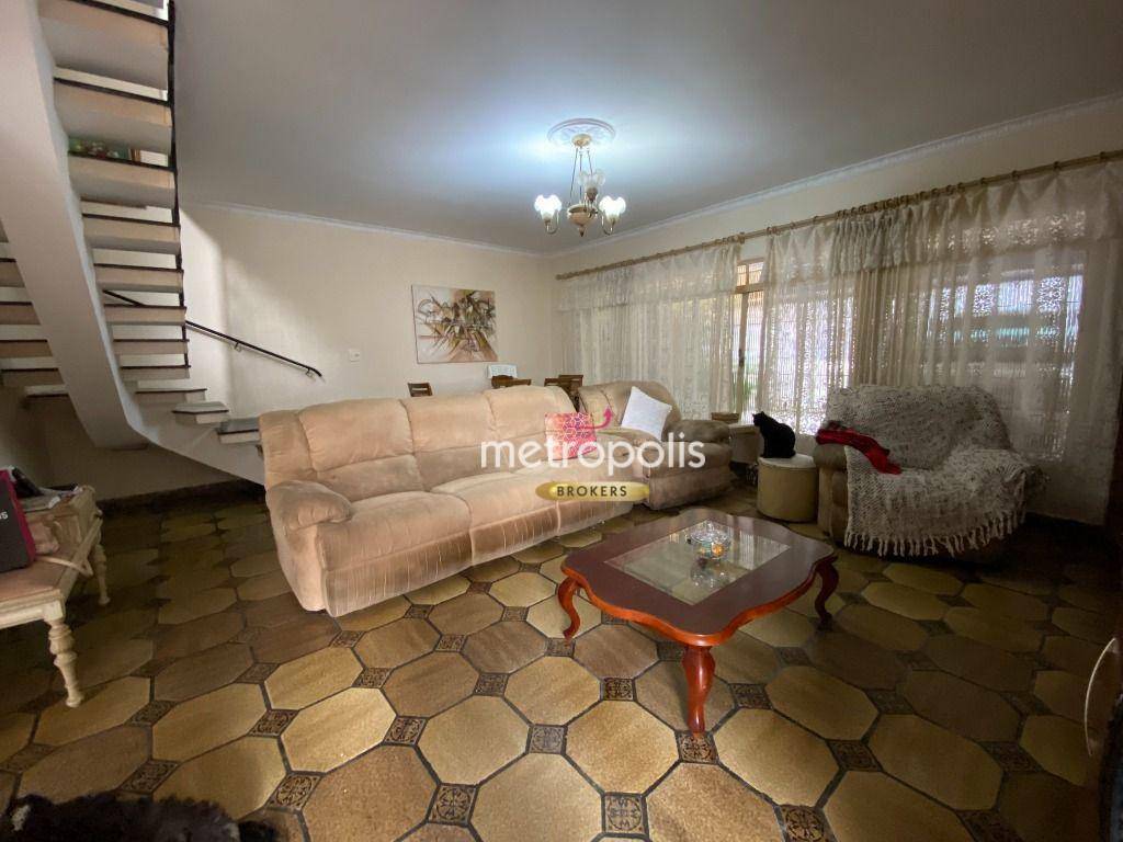 Sobrado à venda com 3 quartos, 250m² - Foto 2