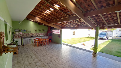 Casa à venda com 2 quartos, 150m² - Foto 1