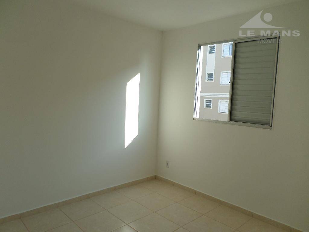 Apartamento para alugar com 2 quartos, 49m² - Foto 7