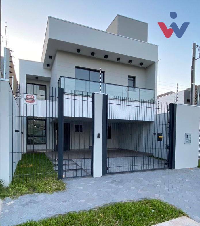 Casa à venda com 3 quartos, 238m² - Foto 1