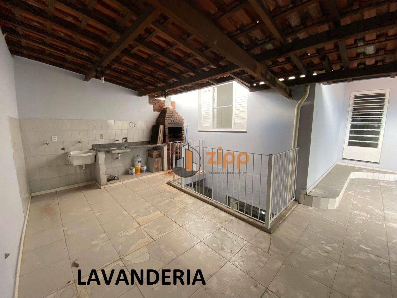 Sobrado à venda com 3 quartos, 200m² - Foto 33