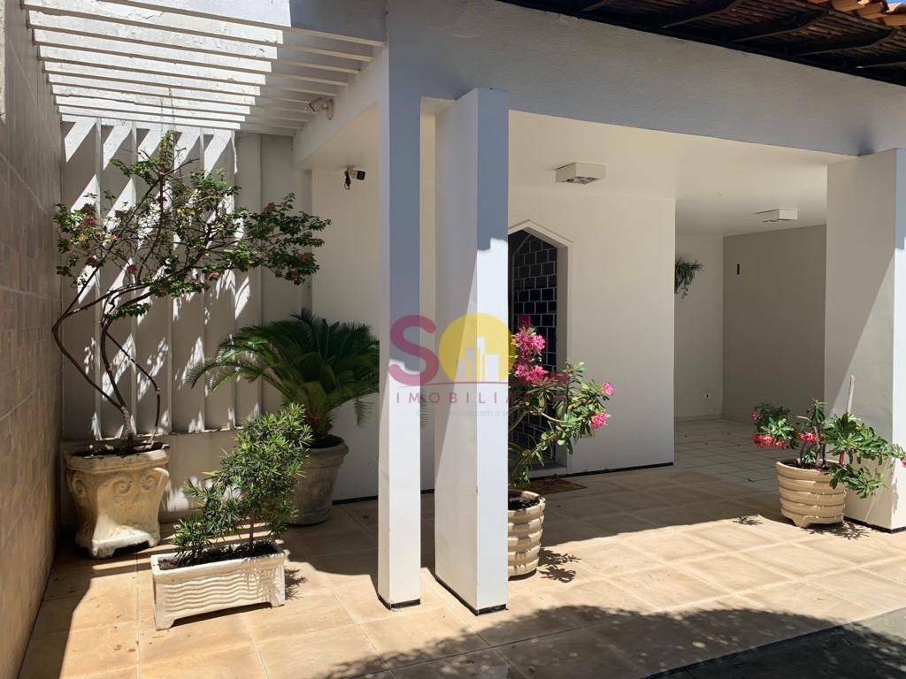 Casa à venda com 4 quartos, 280m² - Foto 8