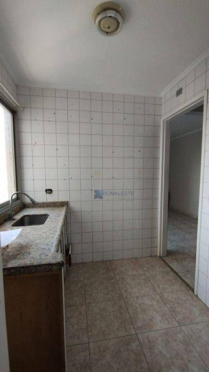 Apartamento à venda com 2 quartos, 58m² - Foto 6