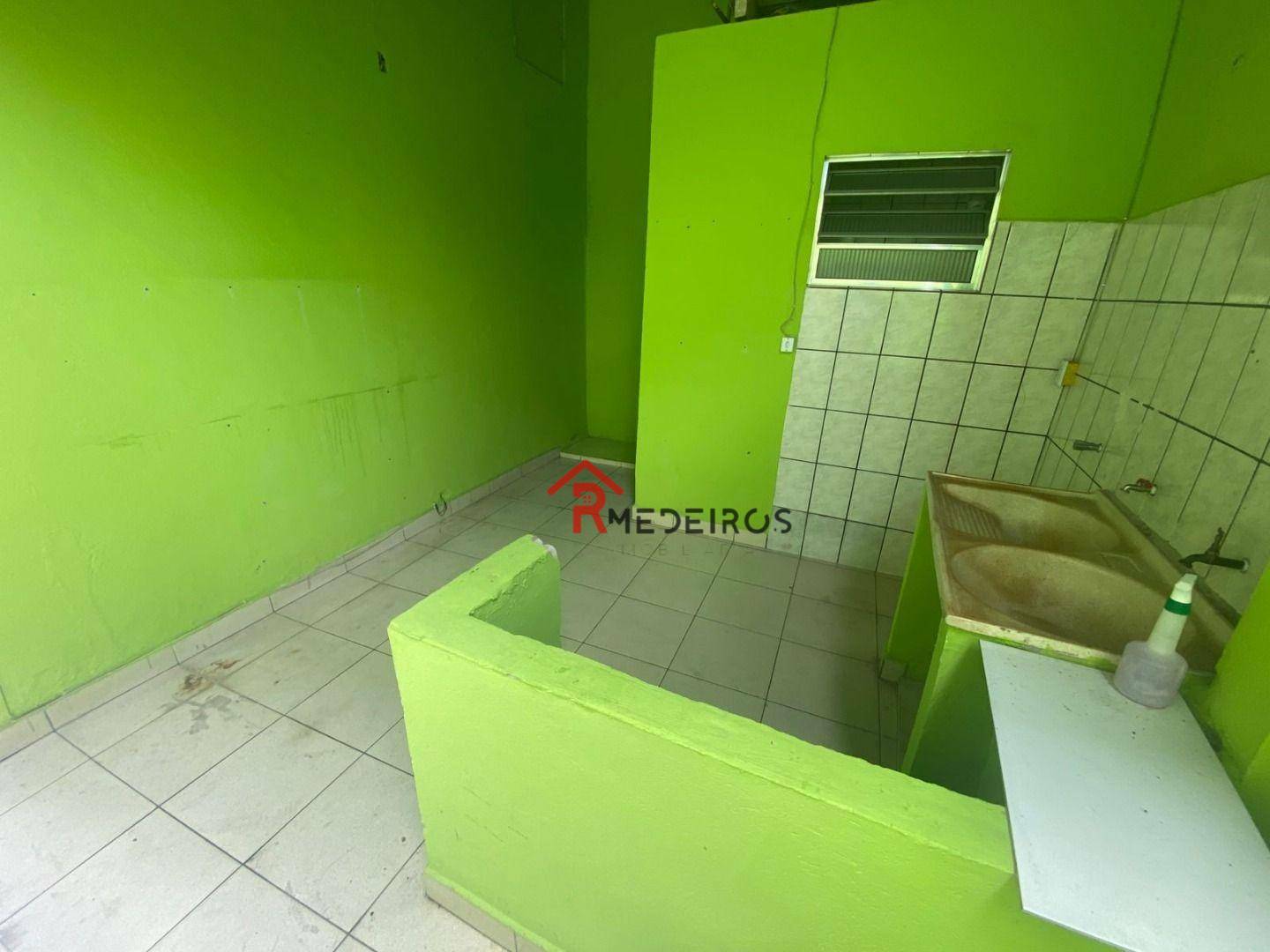 Casa para alugar com 3 quartos, 130m² - Foto 18