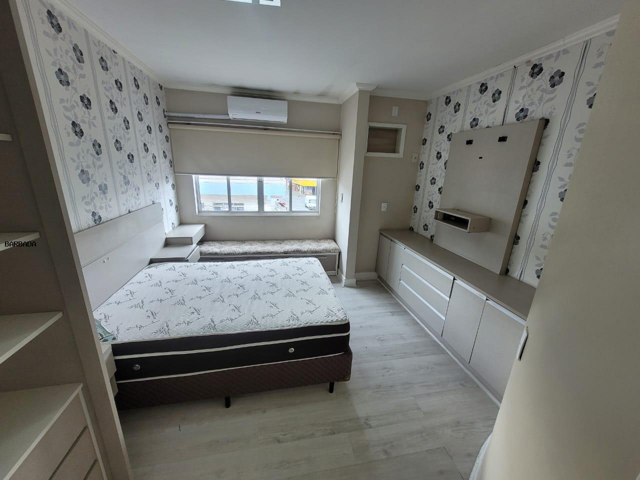 Apartamento para alugar com 2 quartos, 72m² - Foto 3