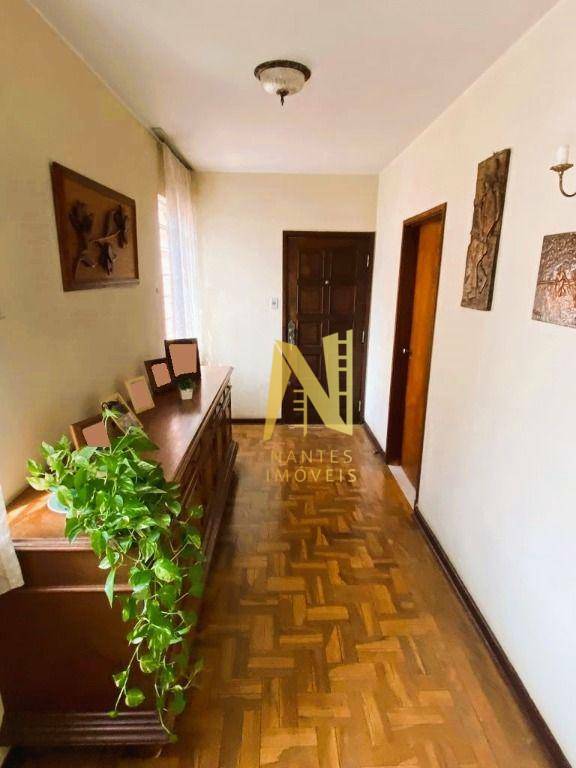 Apartamento à venda com 3 quartos, 160m² - Foto 10