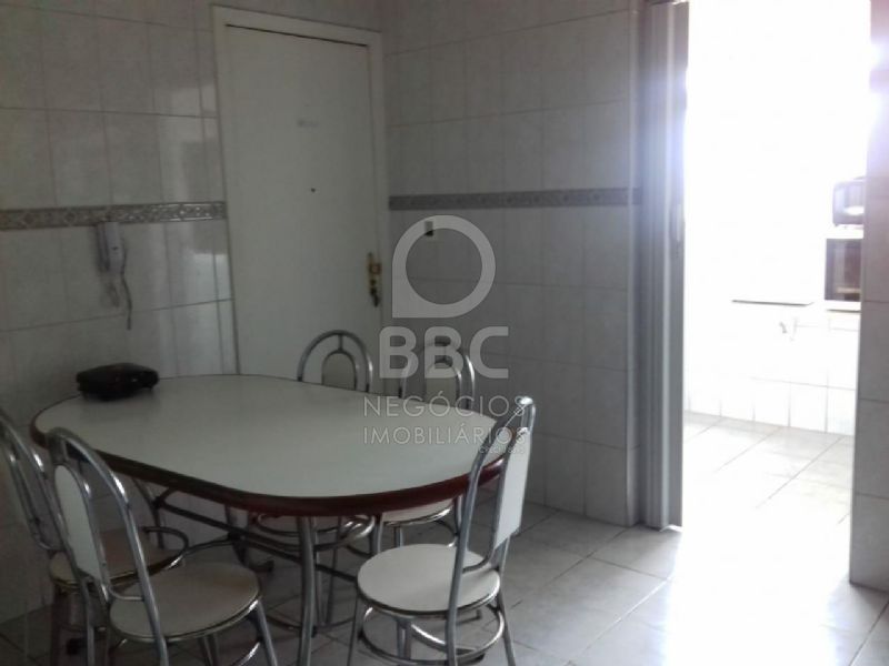 Apartamento à venda com 3 quartos, 118m² - Foto 7