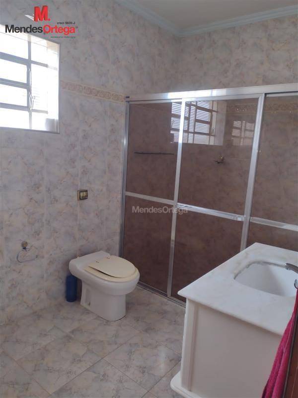 Casa à venda com 3 quartos, 200m² - Foto 4