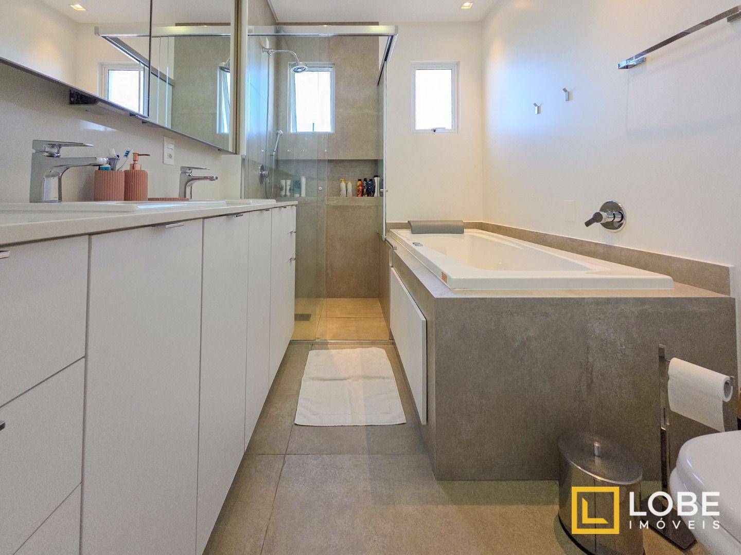 Apartamento à venda com 3 quartos, 165m² - Foto 19