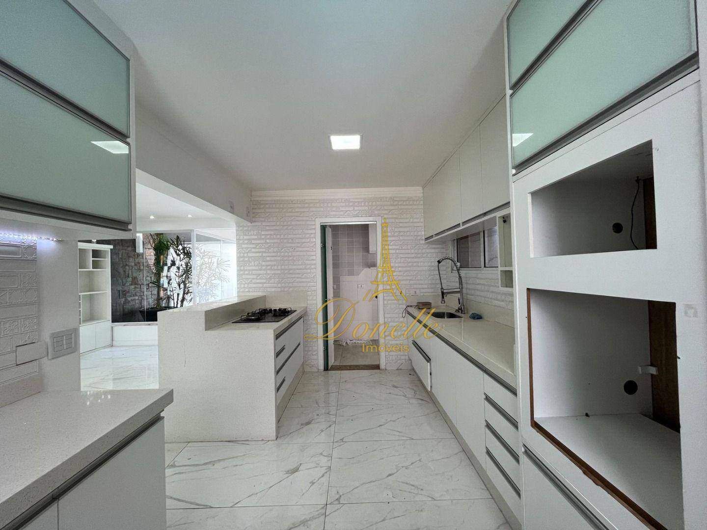 Sobrado à venda com 3 quartos, 290m² - Foto 35