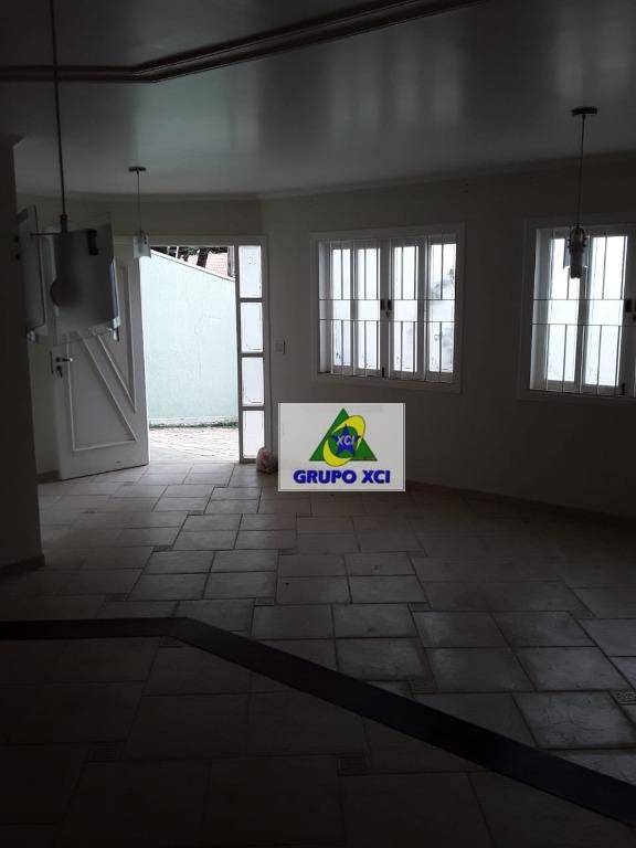 Casa à venda com 4 quartos, 265m² - Foto 7