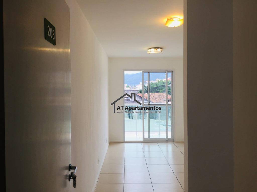 Apartamento à venda com 2 quartos, 56m² - Foto 1